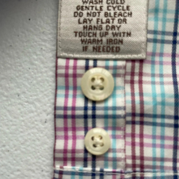 Men’s Peter Millar button down shirt size medium - Picture 3 of 4